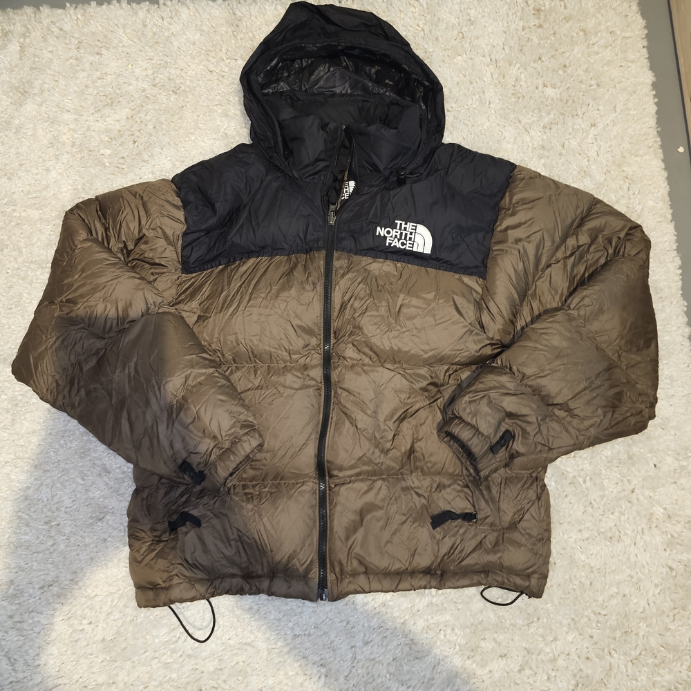 The North Face Brown and Black Puffer Down Jacket 700